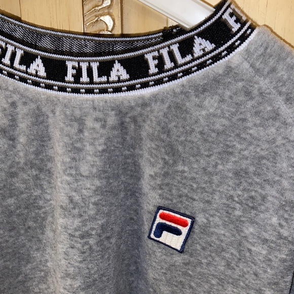 Fila Crewneck - Picture 2 of 4